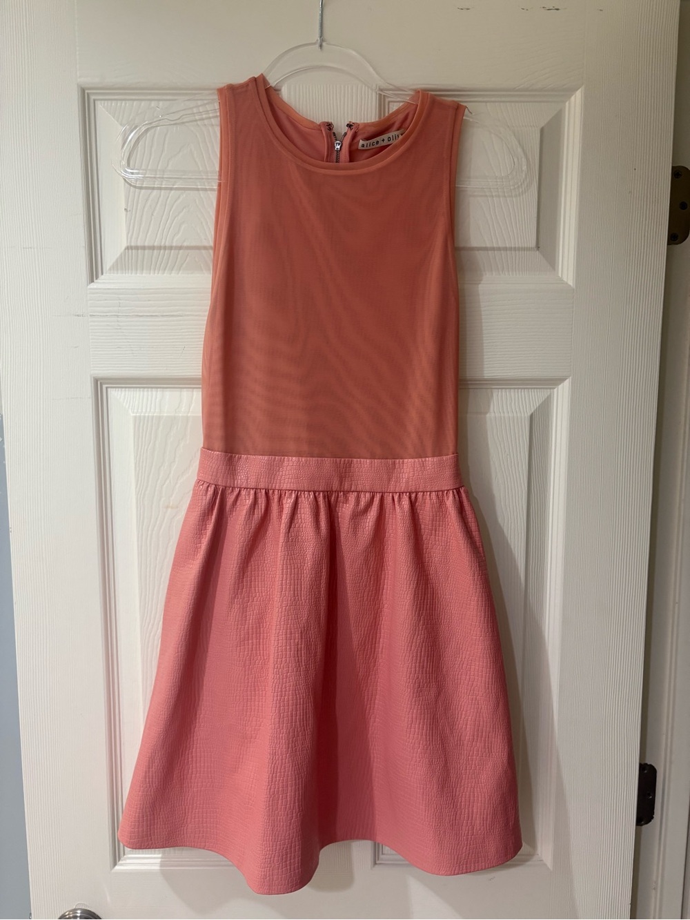 Alice + Olivia Coral Pink Sleeveless Fit-and-Flare Dress